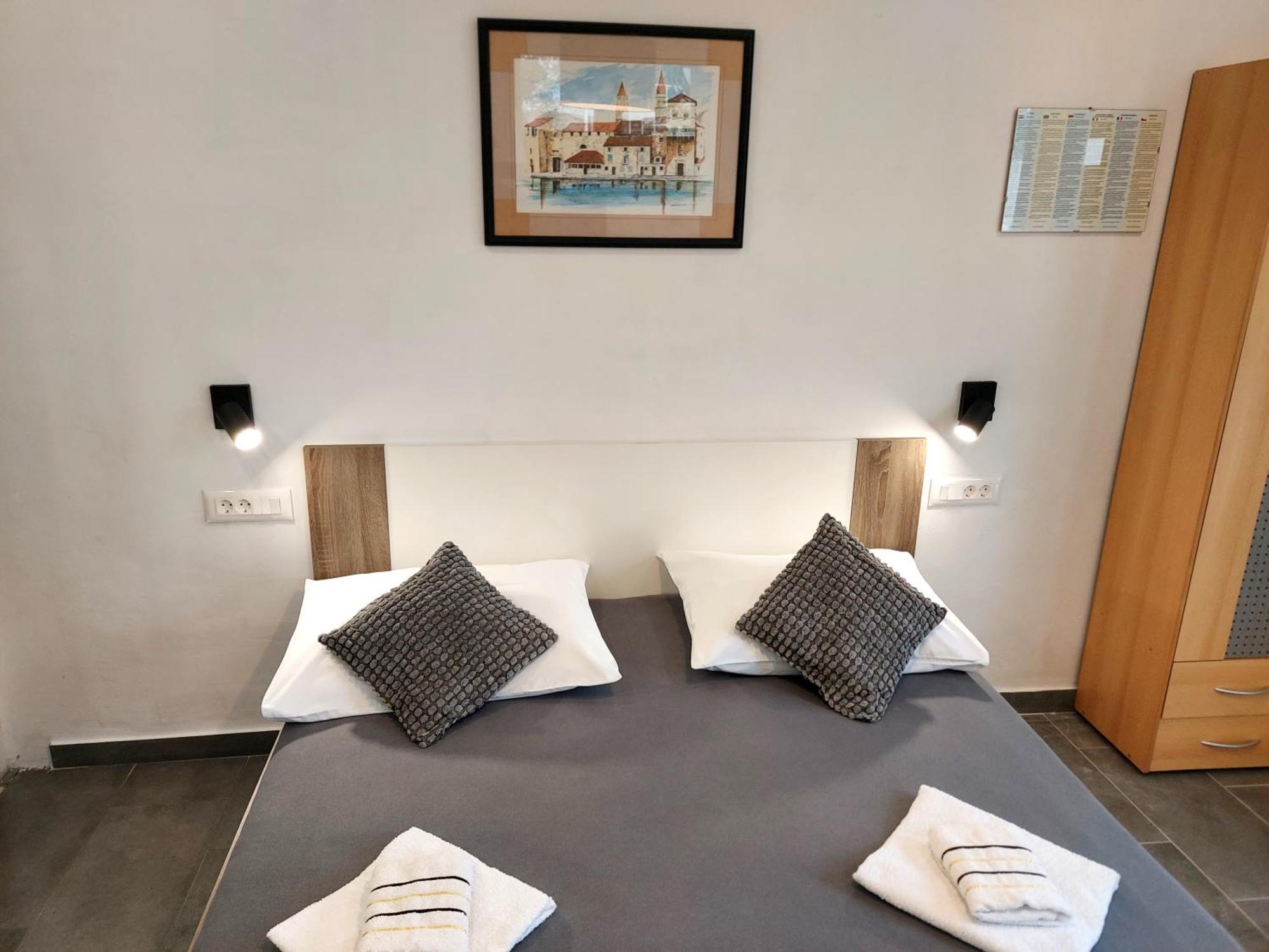 Apartment "Duma" Trogir Eksteriør bilde